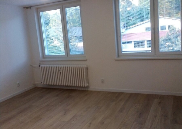 Na prenájom zrekonštruovaný 2-izb. byt - 49 m² vo Vranove n./T.